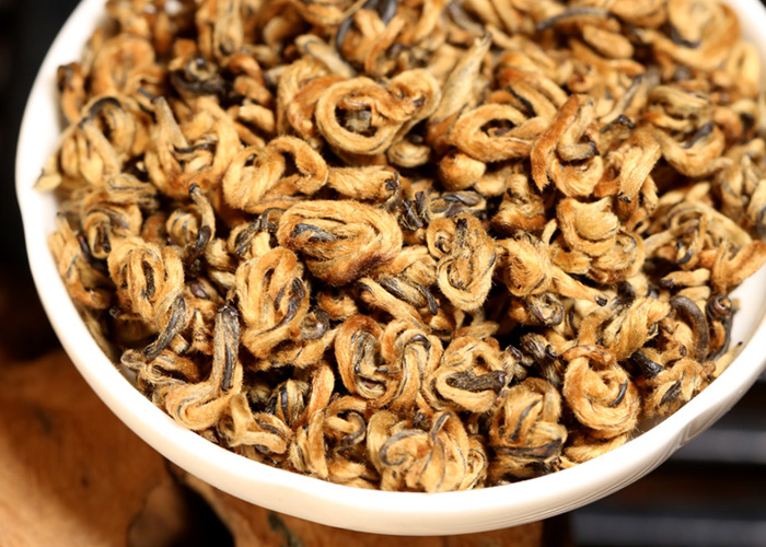 Dian Hong Golden Aromatic Snail