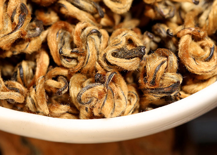 Dian Hong Golden Aromatic Snail