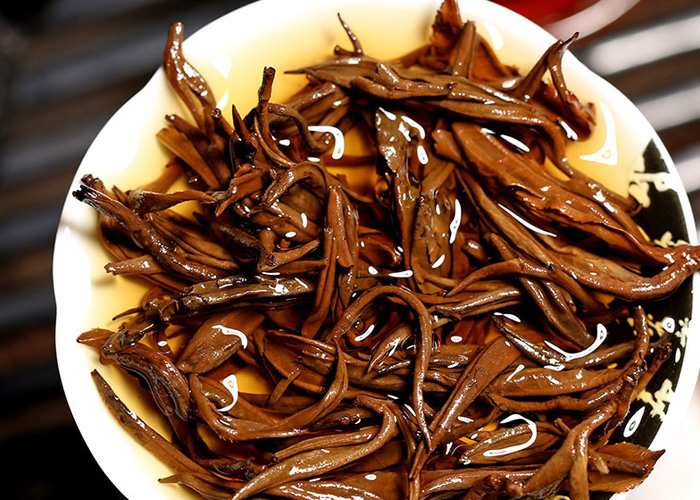 Dian Hong Golden Aromatic Snail