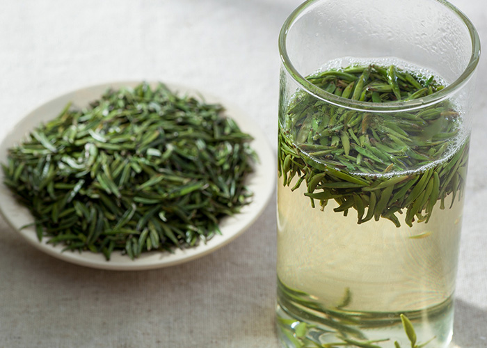 Li Yang Cui Bai Green Tea