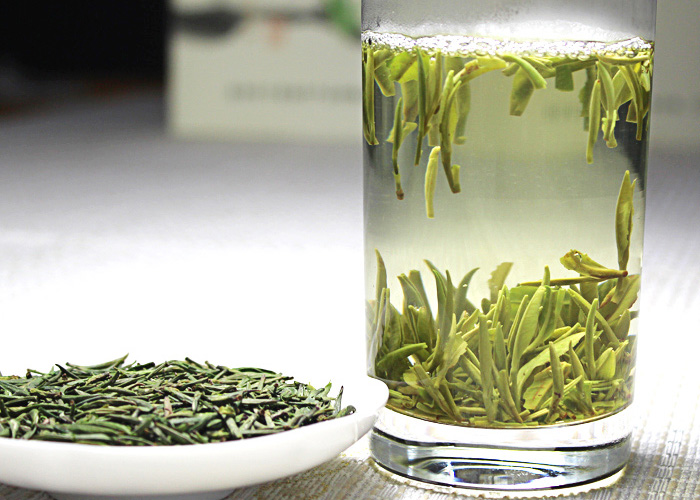 Qian Dao Yin Zhen (Silver Needle) Green Tea