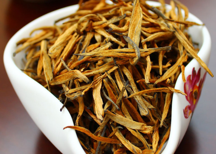 Yunnan Dian Hong Jin Zhen (Golden Needle)