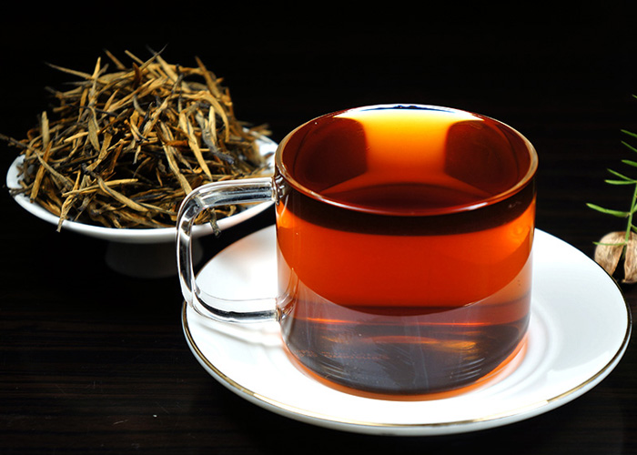 Yunnan Dian Hong Jin Zhen (Golden Needle)