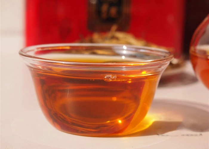 Yunnan Dian Hong Jin Zhen (Golden Needle)