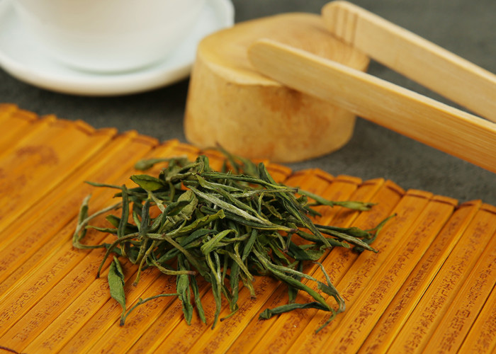 Gu Zhu Zi Sun Green Tea (Purple Bamboo Shoot)