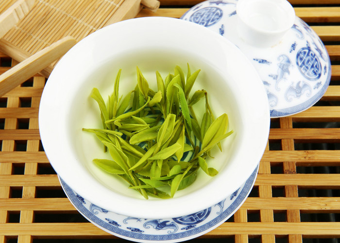 Gu Zhu Zi Sun Green Tea (Purple Bamboo Shoot)
