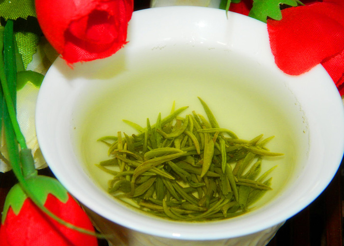 Gui Ding Yun Wu Green Tea (Cloud and Mist)