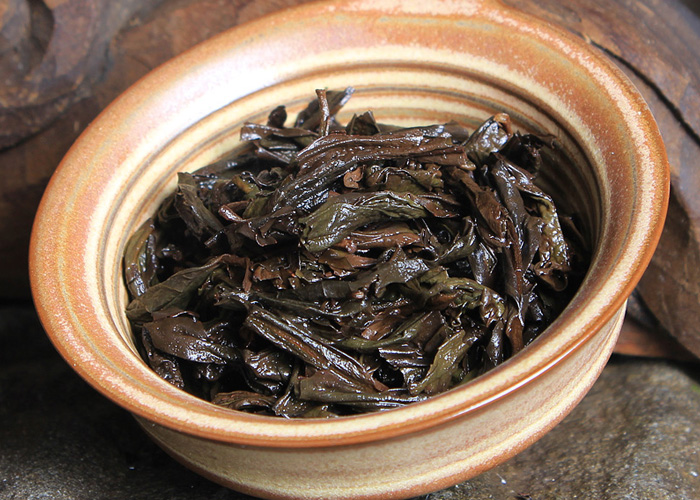 Tie Luo Han (Iron Monk) Wuyi Rock Oolong