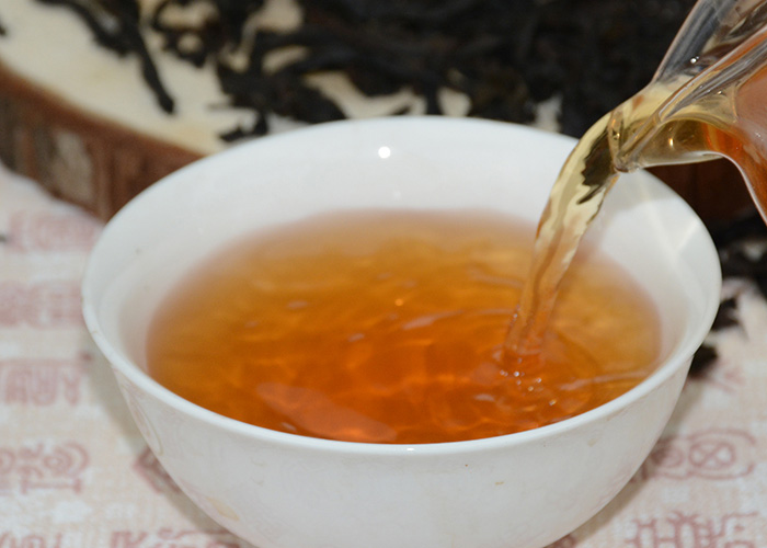 Tie Luo Han (Iron Monk) Wuyi Rock Oolong