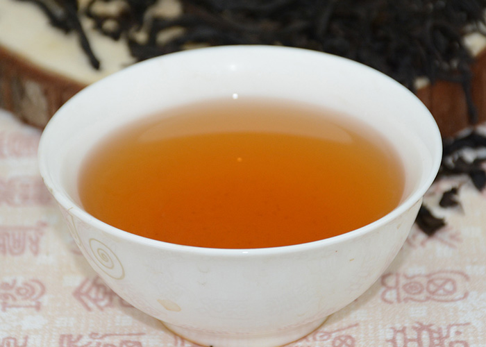 Tie Luo Han (Iron Monk) Wuyi Rock Oolong